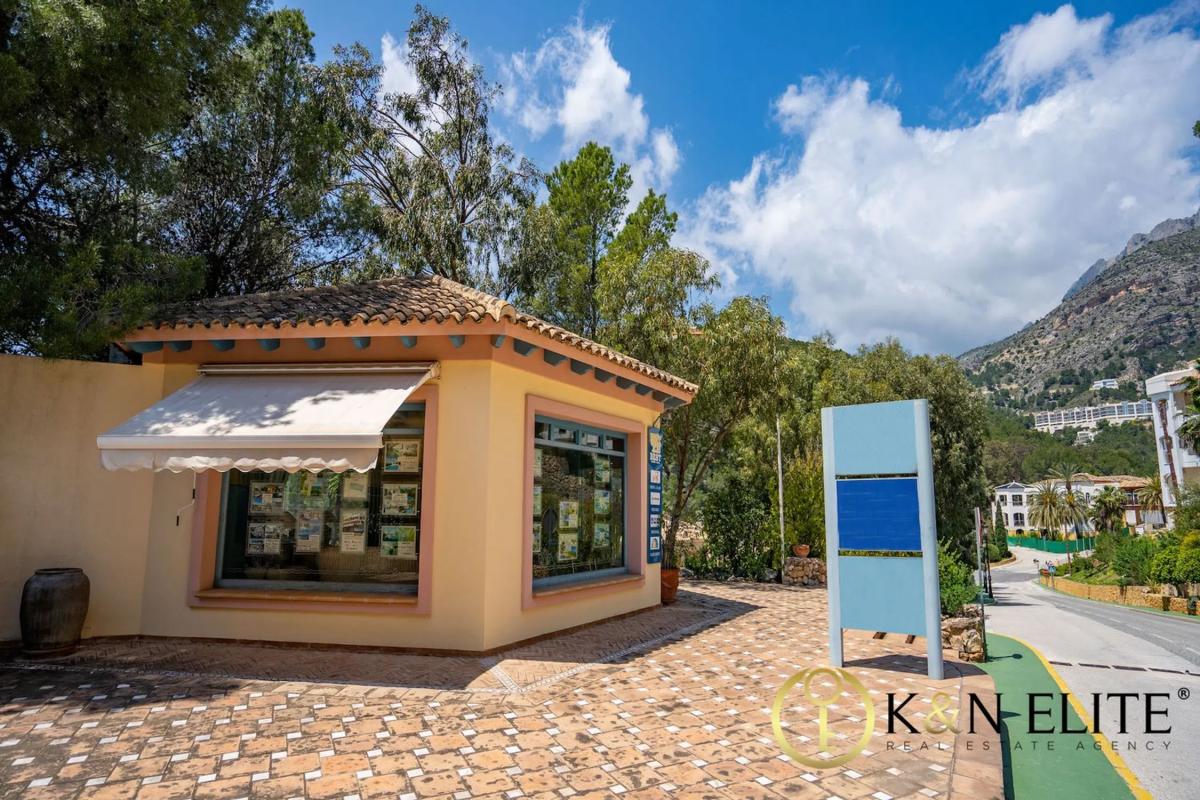 Properties for sale and rent in Spain photo 2