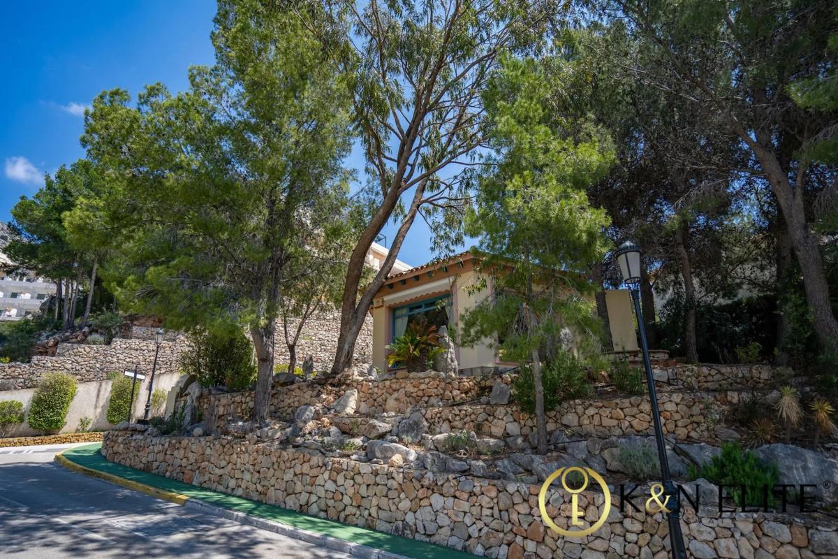Properties for sale and rent in Spain photo 4