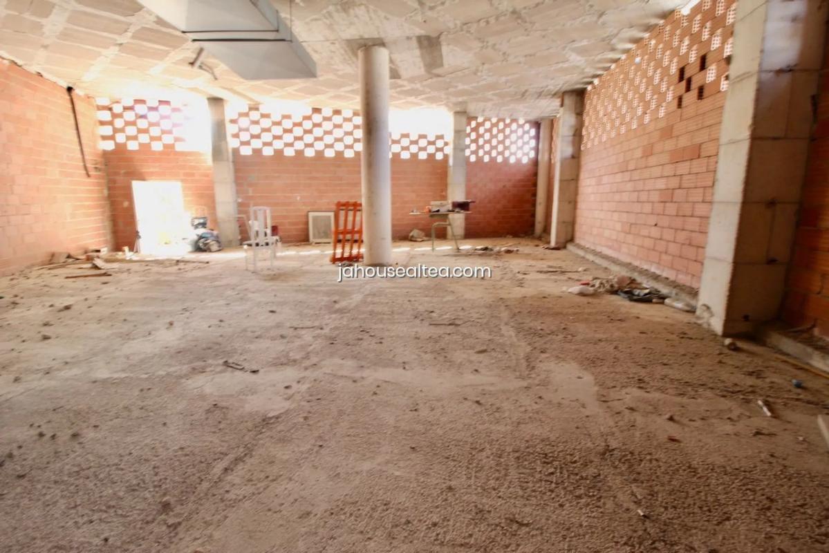 Properties for sale and rent in Spain photo 1
