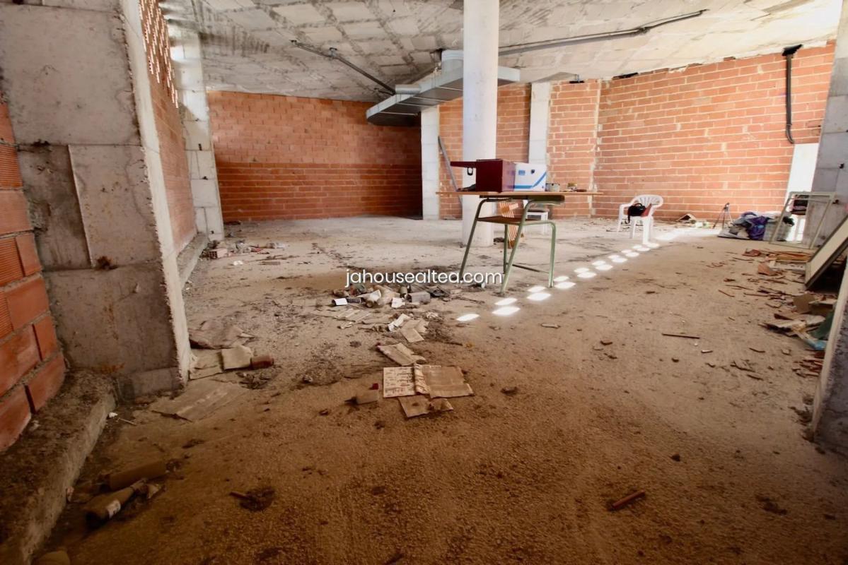 Properties for sale and rent in Spain photo 4