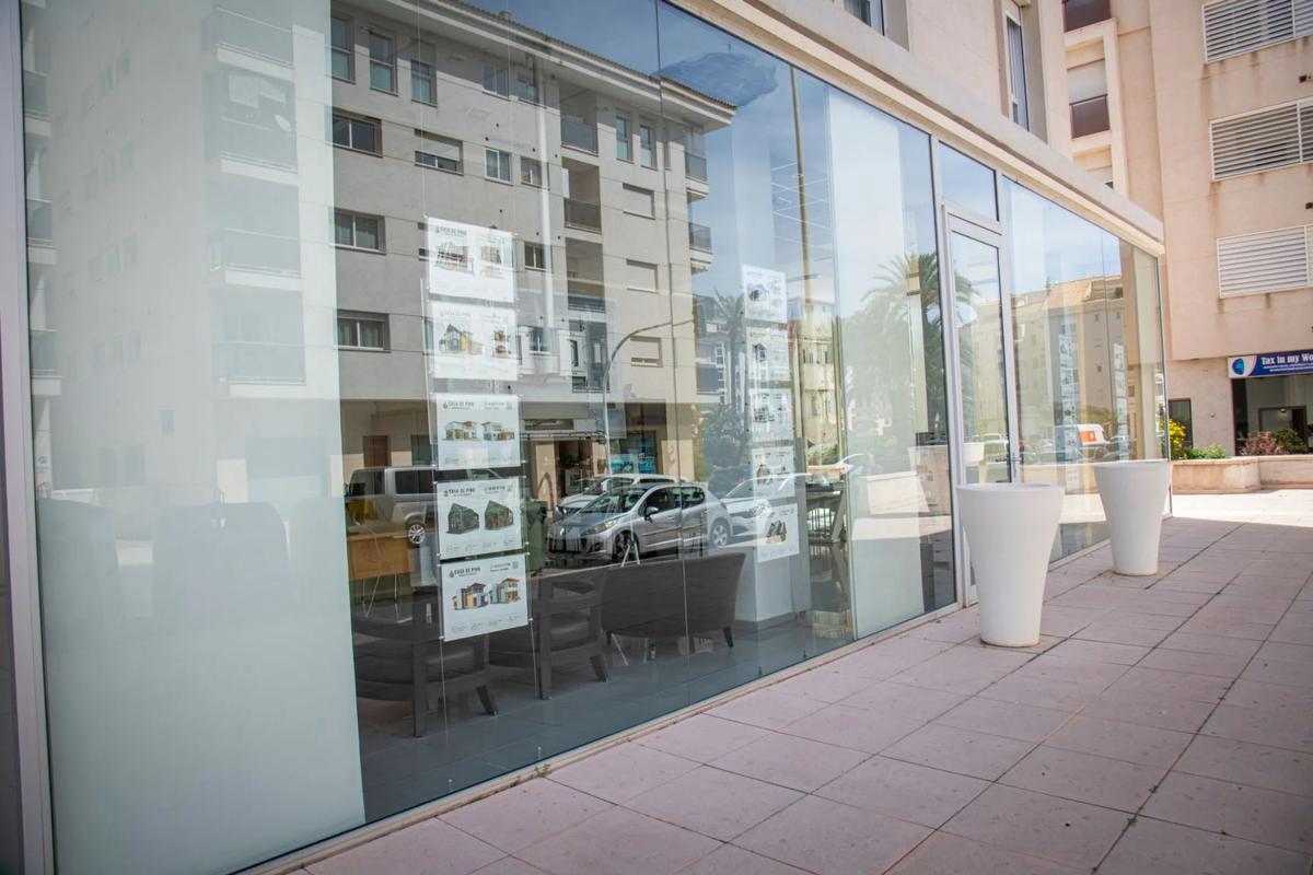 Properties for sale and rent in Spain photo 3