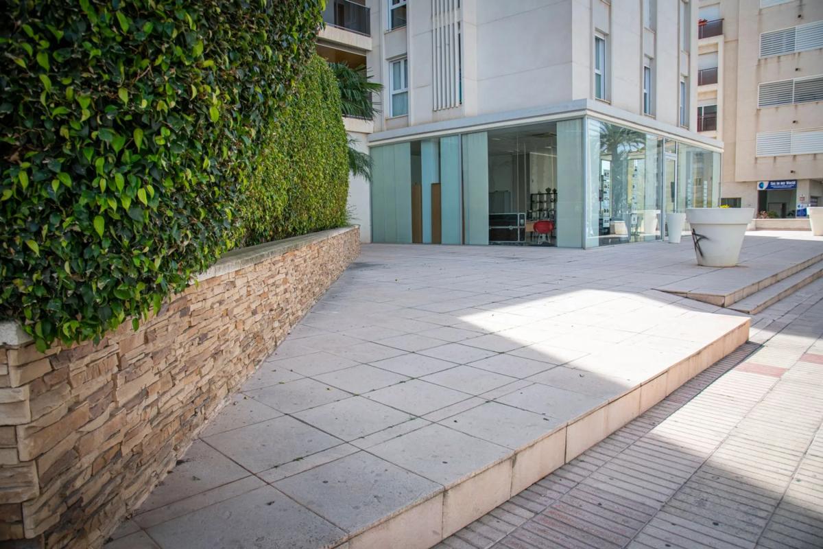 Properties for sale and rent in Spain photo 5