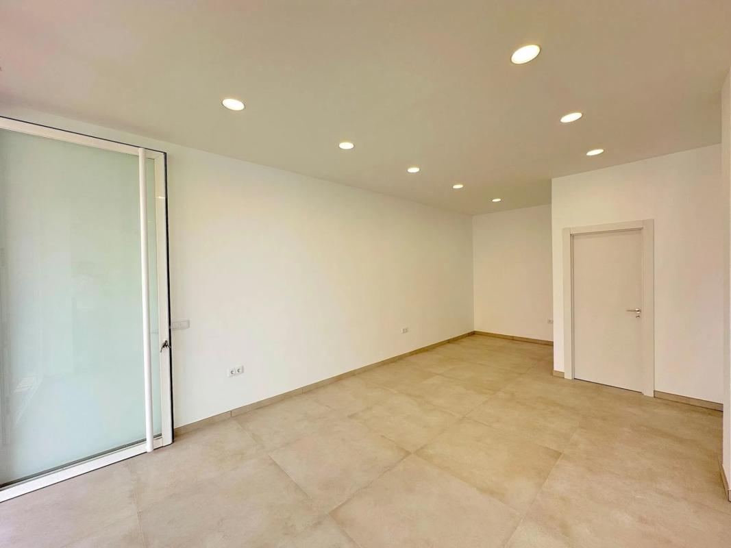 Properties for sale and rent in Spain photo 3