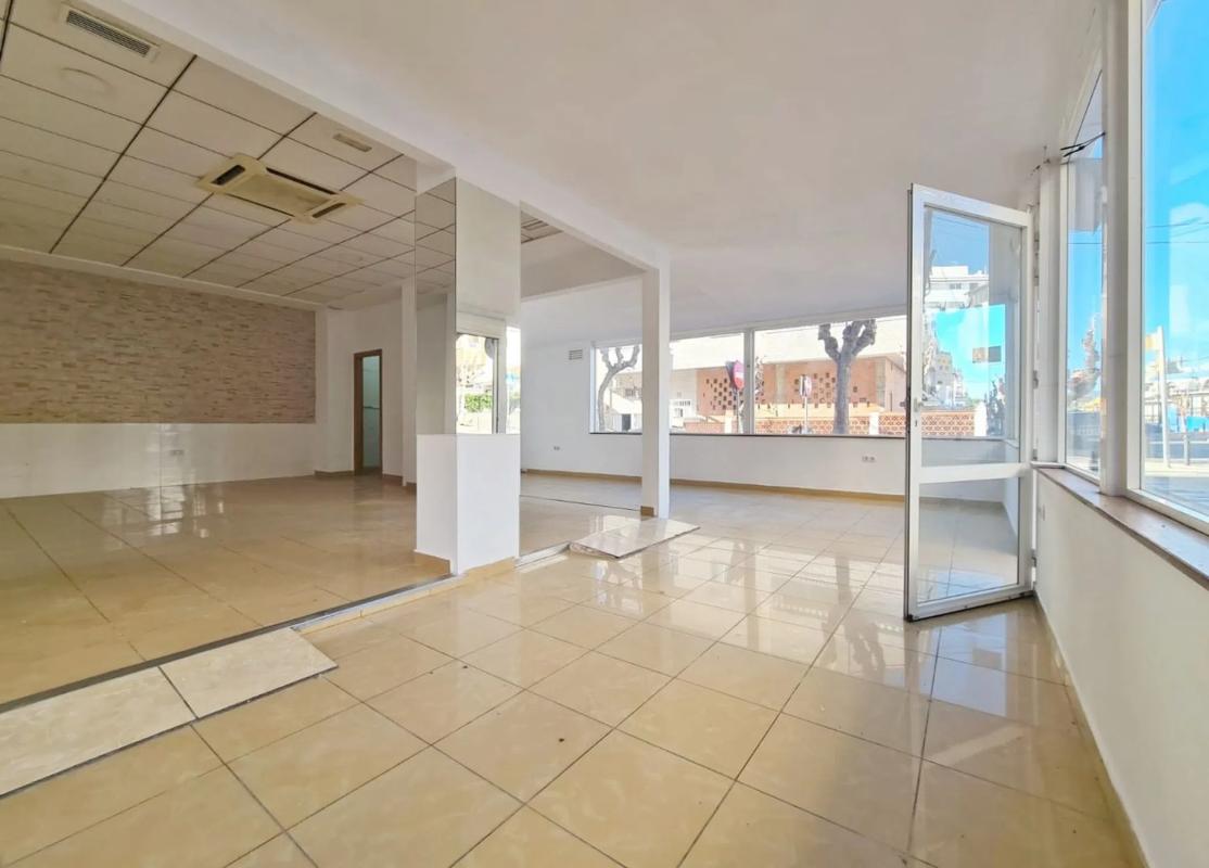 Properties for sale and rent in Spain photo 5