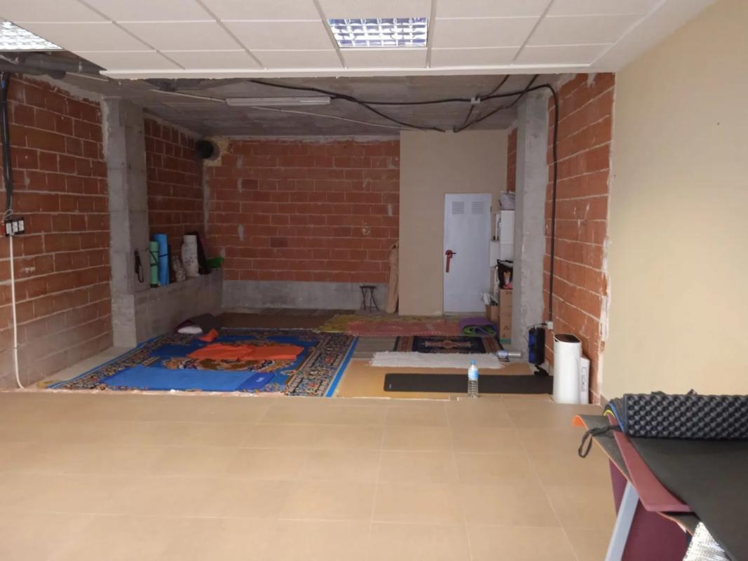 Properties for sale and rent in Spain photo 5