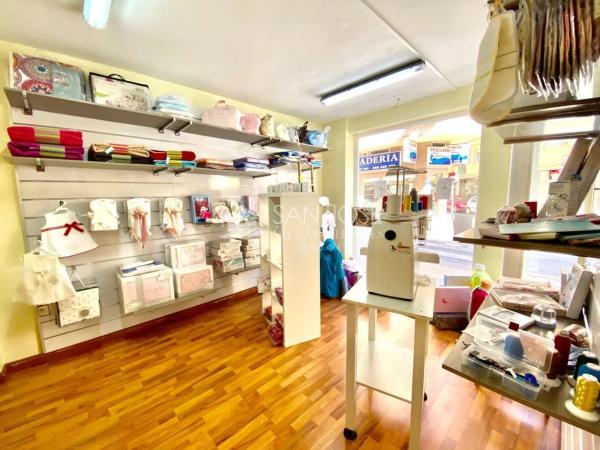 Local en calle Maravall, 33 photo 2
