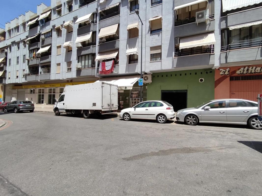 Propiedades en venta y alquiler en España photo 1