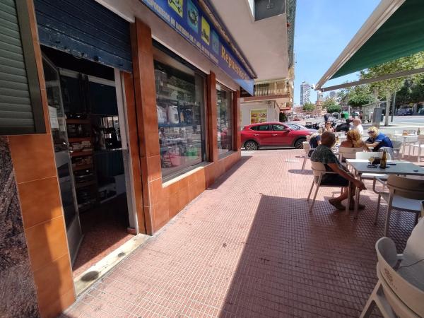Local en avenida Rei Jaume i photo 1