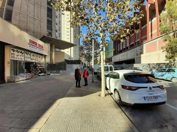 Local en Pueblo Levante photo 1
