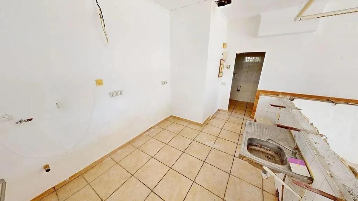 Properties for sale and rent in Spain photo 1