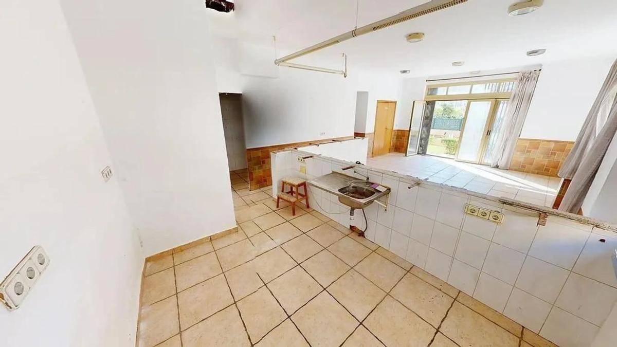 Properties for sale and rent in Spain photo 4