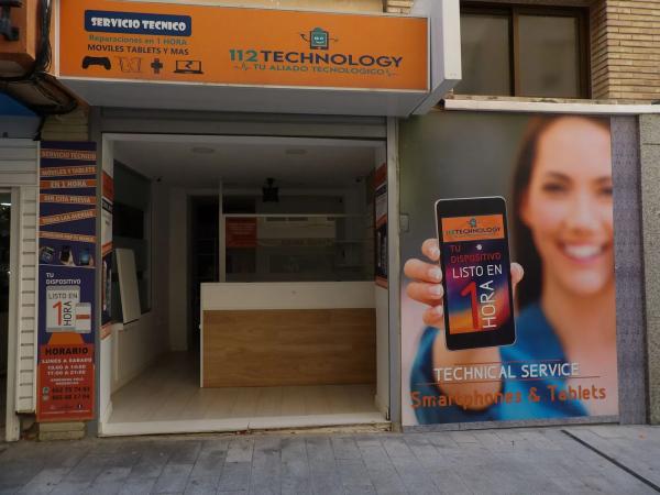 Local en calle de Sol thumbnail 1