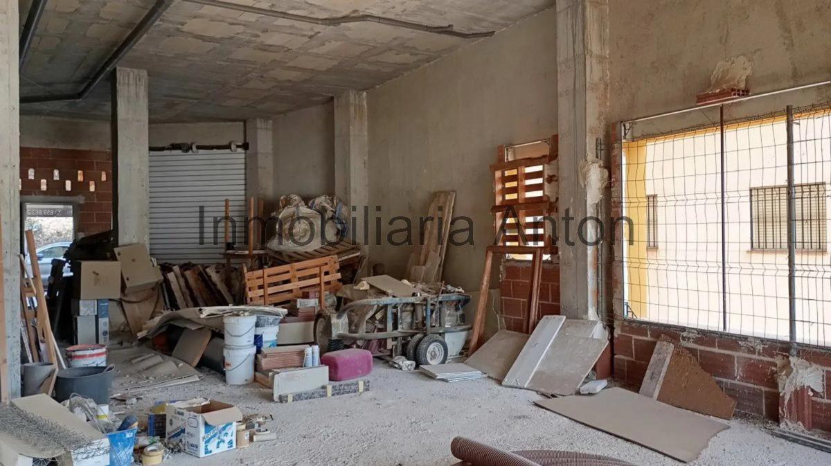 Propiedades en venta y alquiler en España photo 2
