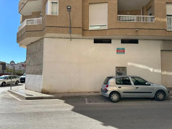 Local en calle Cervantes, 16 photo 1