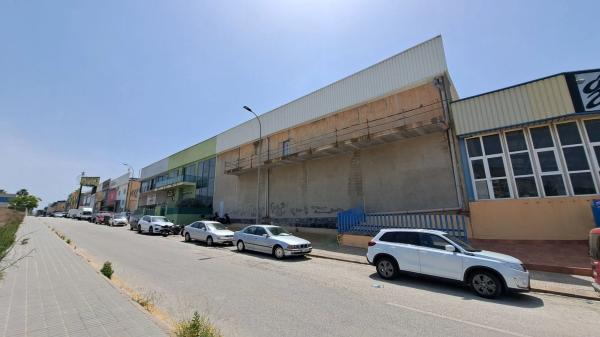 Nave en calle Catral, 28 photo 1