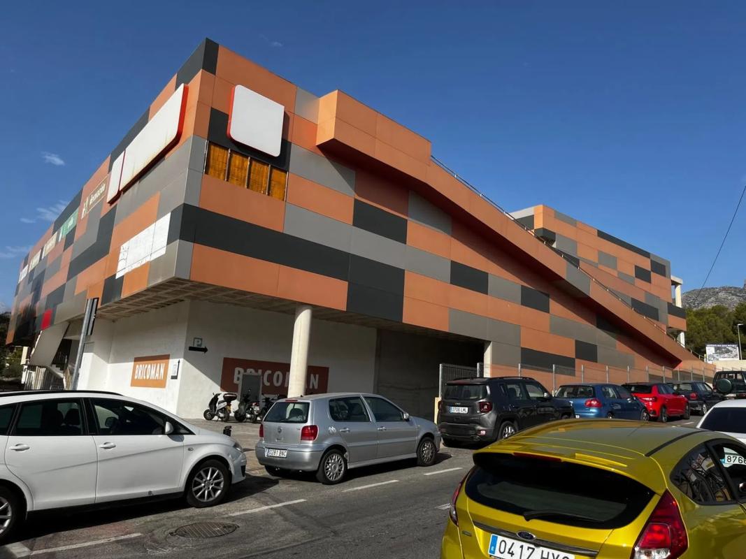 Propiedades en venta y alquiler en España photo 2