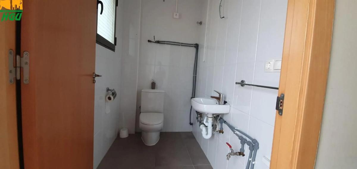 Недвижимость на продажу и в аренду в Испании photo 1