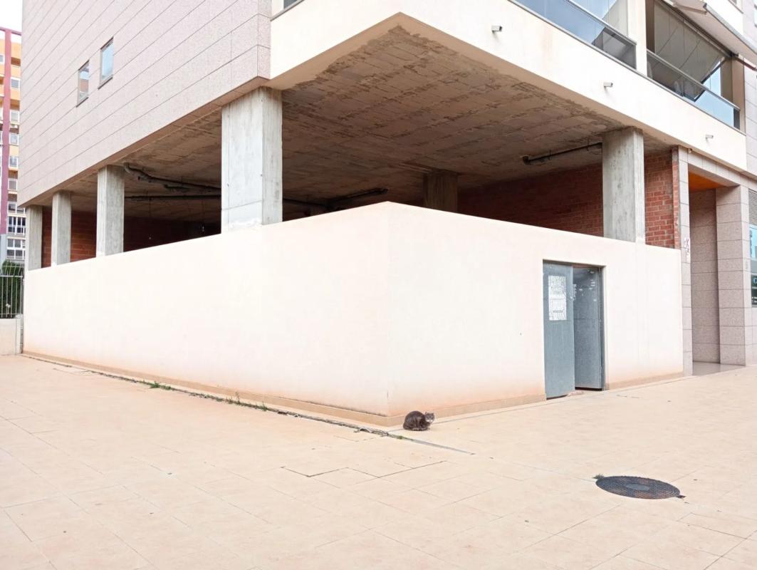 Properties for sale and rent in Spain photo 1
