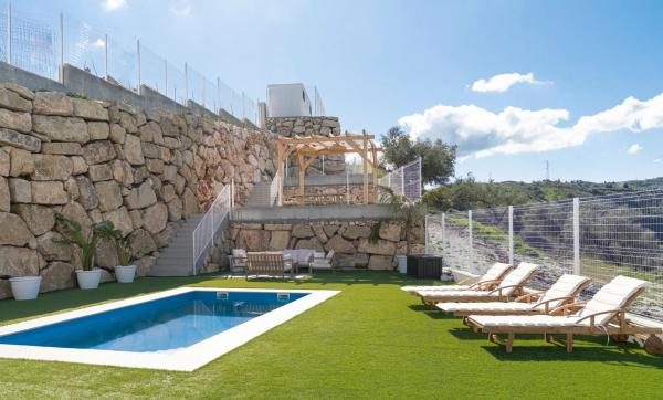 Chalet independiente en venta en Urbanizacion UR1C Embalse, 75, Viñuela
photo 1