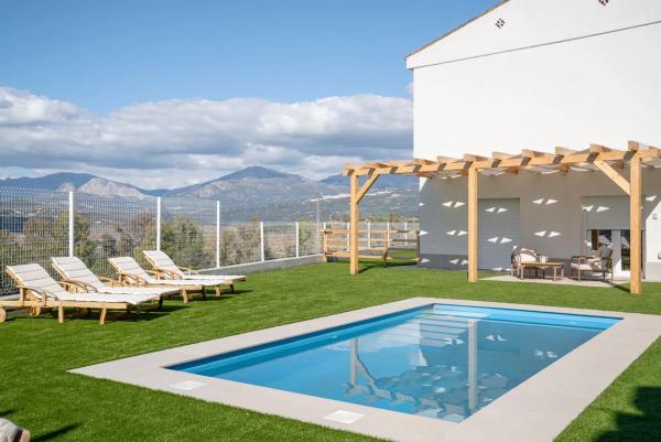 Chalet independiente en venta en Urbanizacion UR1C Embalse, 75, Viñuela
thumbnail 1