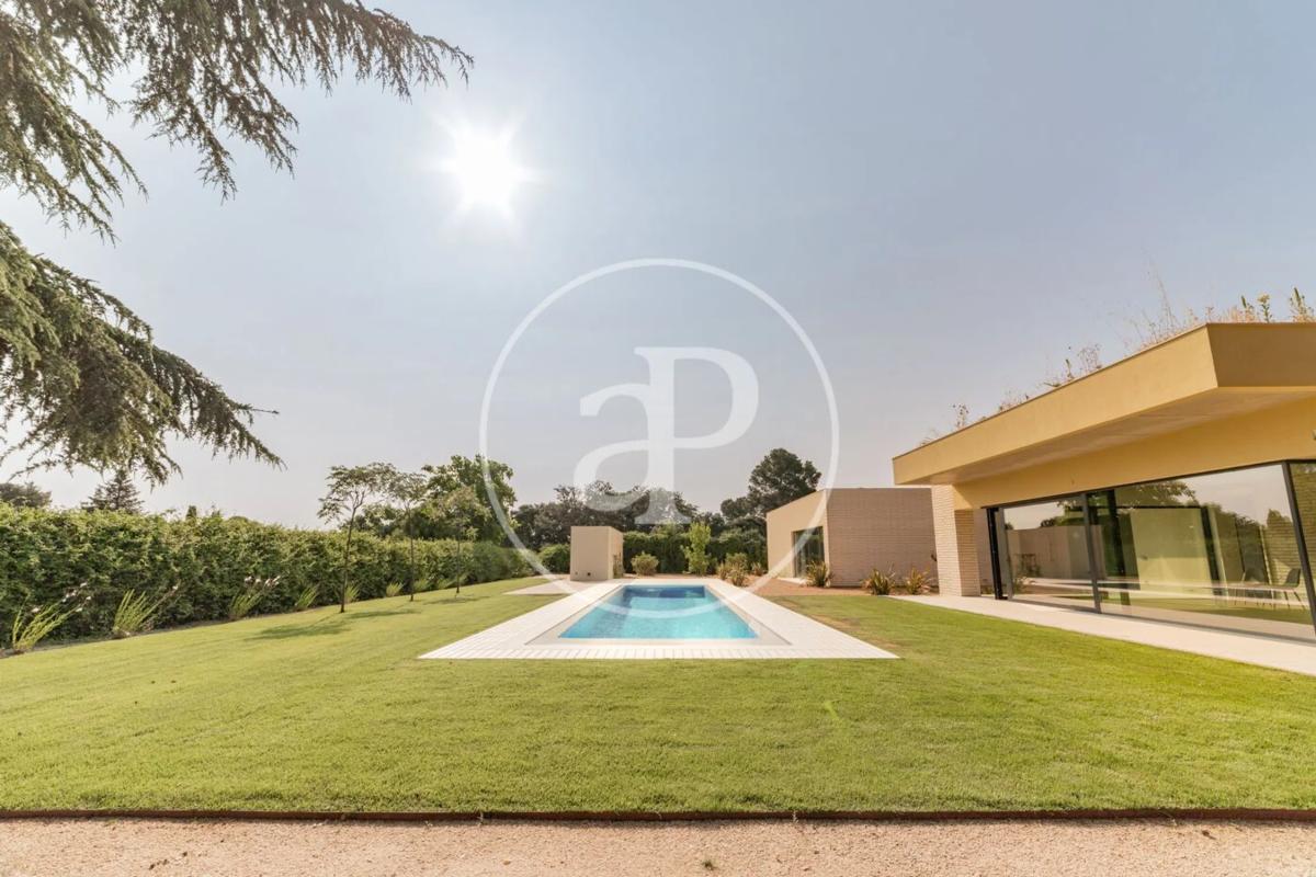 Terreno en venta en Boadilla del Monte, Madrid photo 4