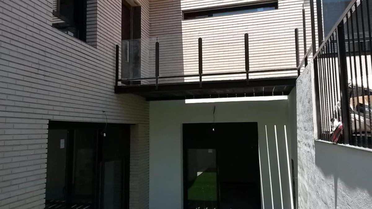 Venta de chalet independiente en De Portugal, 245, Arroyomolinos
 photo 2