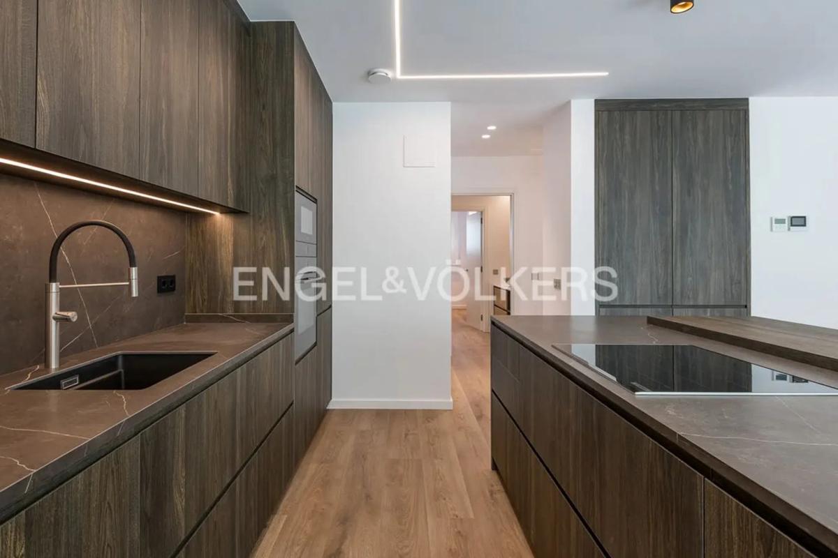 Venta de chalet independiente en Avenida Mestre Falla, Sitges
photo 3