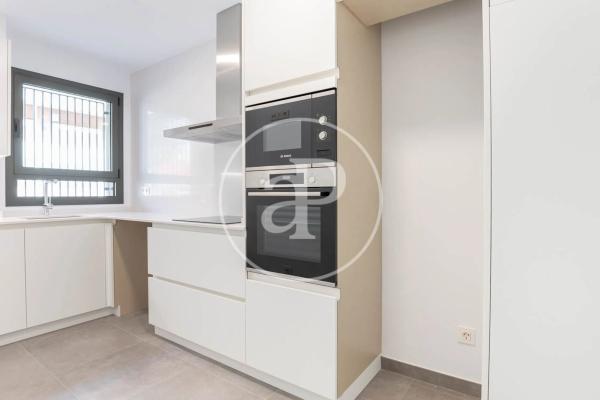 Piso en venta en Barrio Segle XX, Terrassa
 photo 4