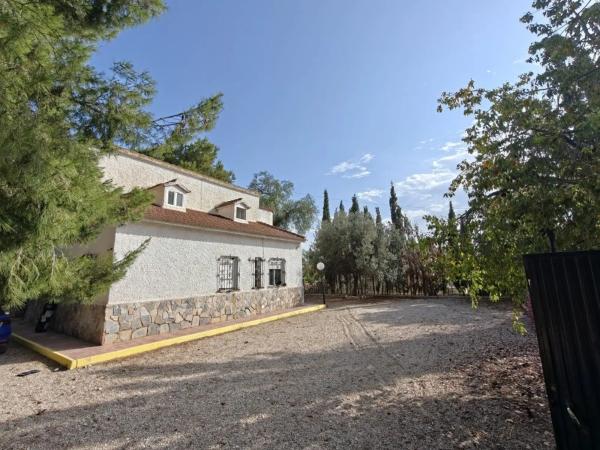 Casa rural en via Calles s photo 1