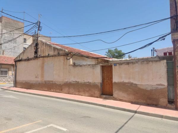 Chalet adosado en calle Vega Baja, 10 photo 1