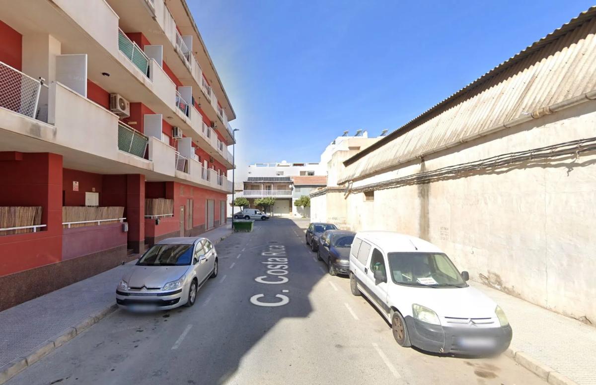 Продажа квартиры на Piso en Almoradí, Алморади
photo 2