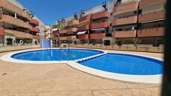 Продажа квартиры на Piso en Almoradí, Алморади
 photo 1