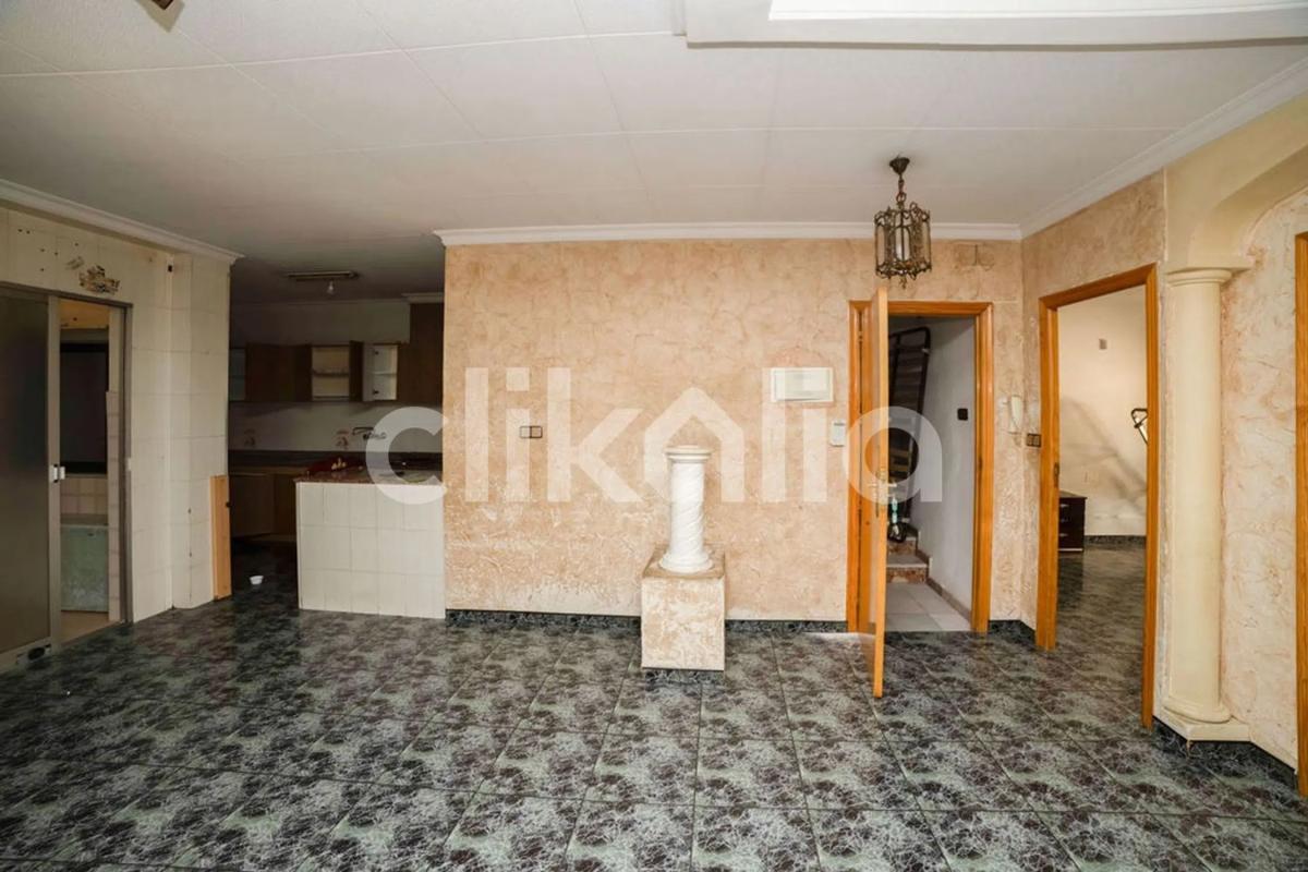 Продажа квартиры на Calle Pío XII, Каллоcа-де-Сегура
photo 4