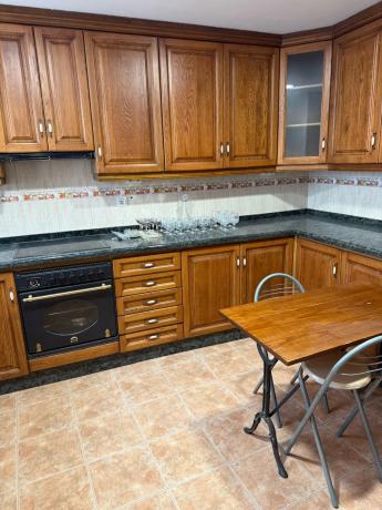 Piso en venta en  Calle de José María Soler, Villena photo 3