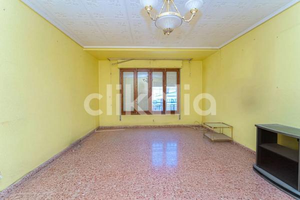 Mieszkanie na sprzedaż w  Calle Veintidós de Diciembre, Dolores photo 2