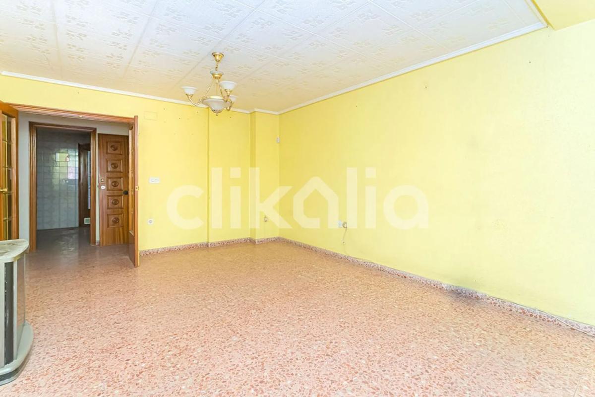 Продажа квартиры на Calle Veintidós de Diciembre, Долорес
 photo 5