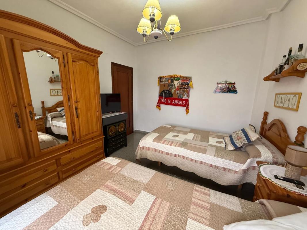 Sale of apartment in CL GRAL PASTOR, Dolores
 photo 5