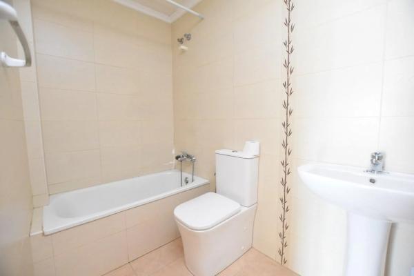 Sale of flat in Piso en Formentera del Segura, Formentera del Segura
thumbnail 3