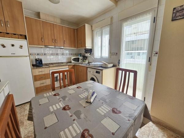 Sale of flat in Piso en Formentera del Segura, Formentera del Segura
thumbnail 2