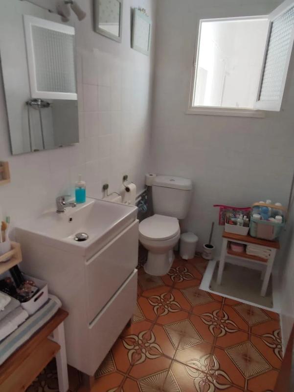 Properties for sale and rent in Spain photo 1