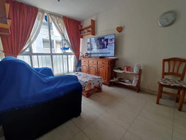 Piso en venta en Calle Hermanos Bazán, Guardamar del Segura thumbnail 1