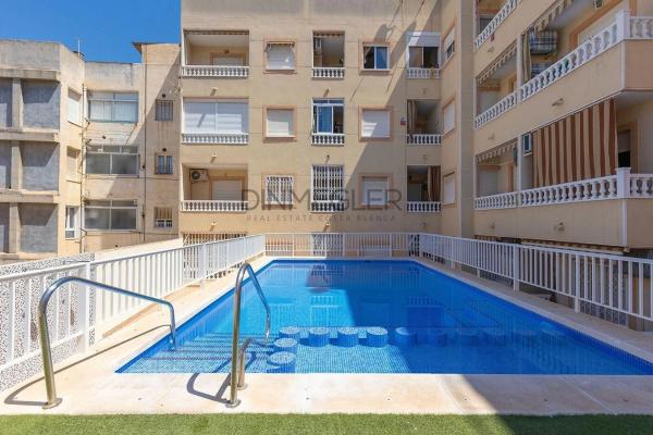 Ático en venta en Avenida del Mediterrani, Guardamar del Segura photo 1