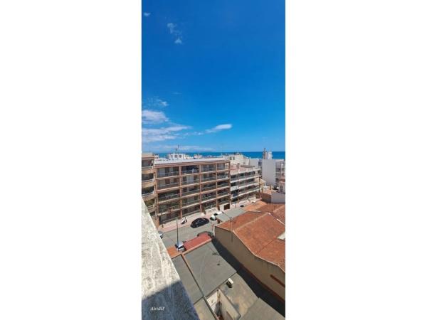Sale of flat in Calle Jacinto Benavente, Almoradí
 photo 1