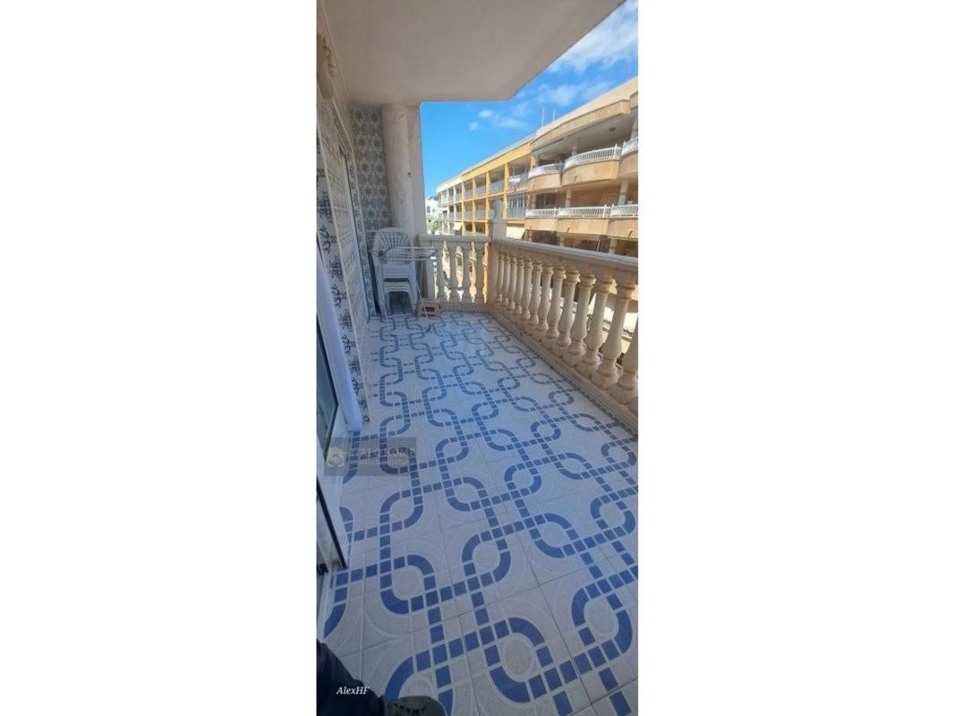 Sale of apartment in Calle Jacinto Benavente, Almoradí
 photo 3