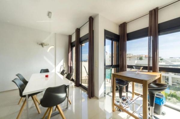 Ático en venta en Barrio Lomas de Cabo Roig-Los Dolses, Orihuela thumbnail 1