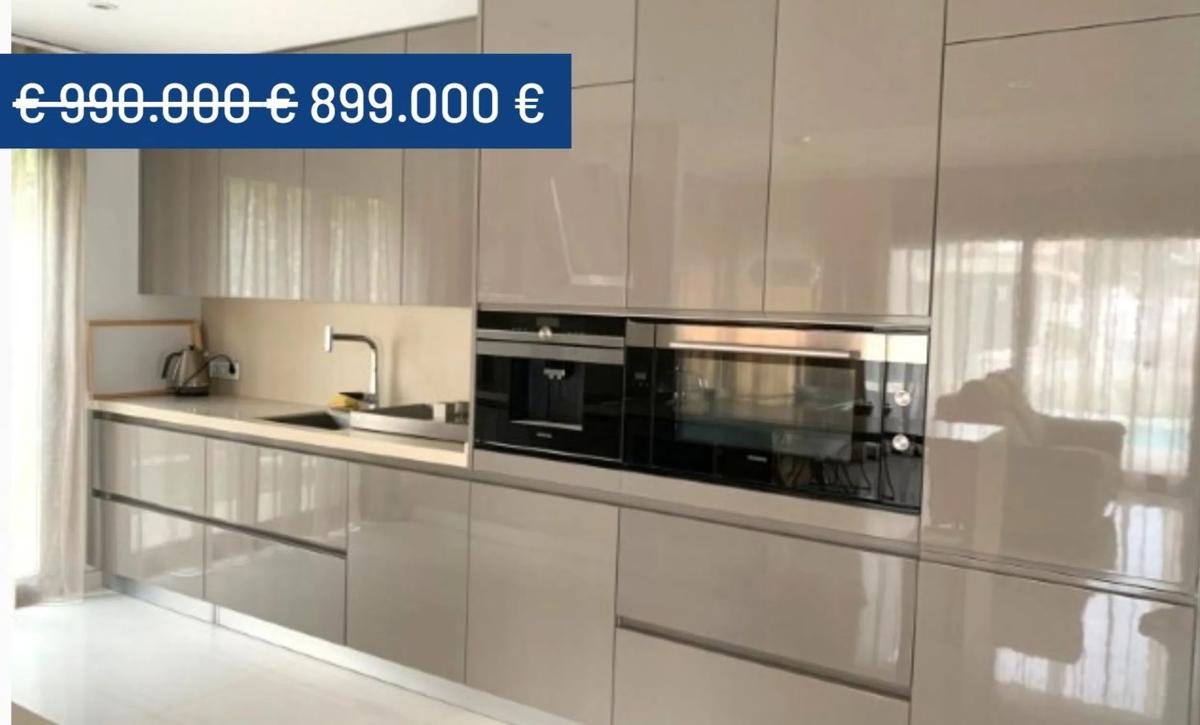 Sale of independent chalet in Barrio Aguamarina, Orihuela
 photo 3
