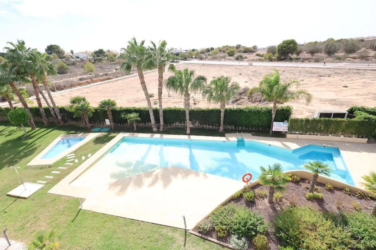 Продажа квартиры на Barrio Los Almendros-La Florida, Ориуэла
photo 1