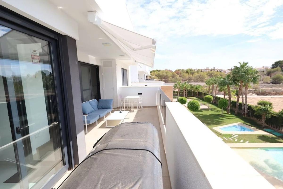 Продажа квартиры на Barrio Los Almendros-La Florida, Ориуэла
photo 2