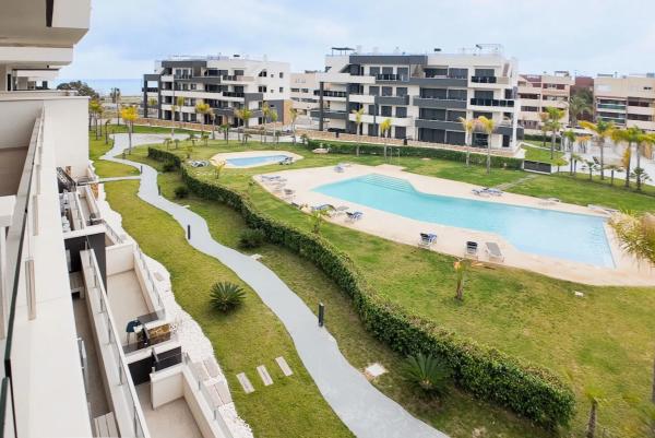 Apartment for sale in Barrio Zeniamar-Horizonte-La Campana, Orihuela photo 1