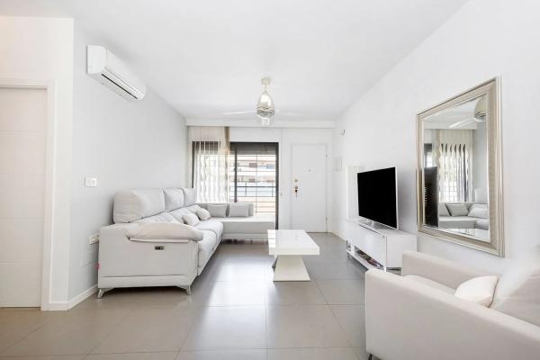 Piso en venta en  Torre de la Horadada, Pilar de la Horadada photo 2